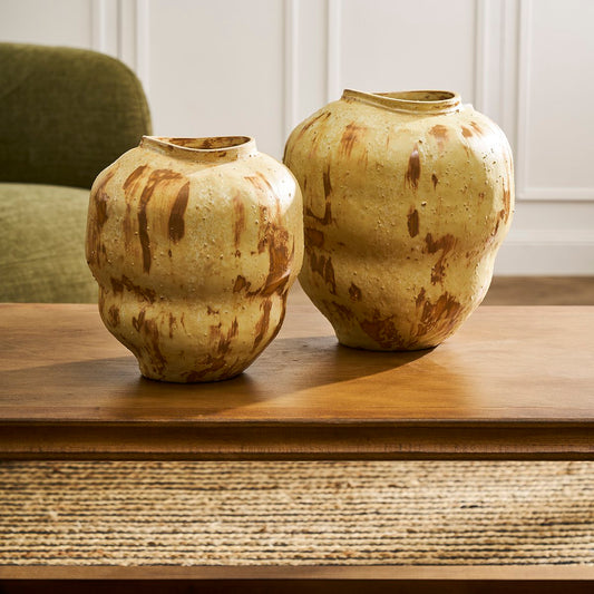 Wren Porcelain Vase - Medium