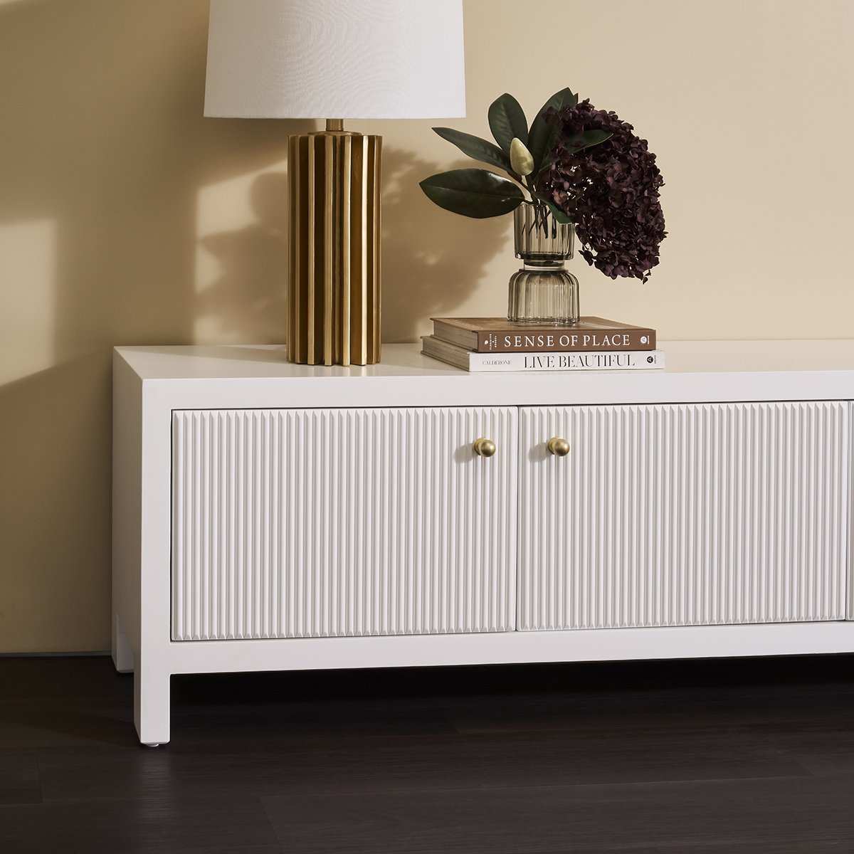 Ariana Entertainment Unit - Large White