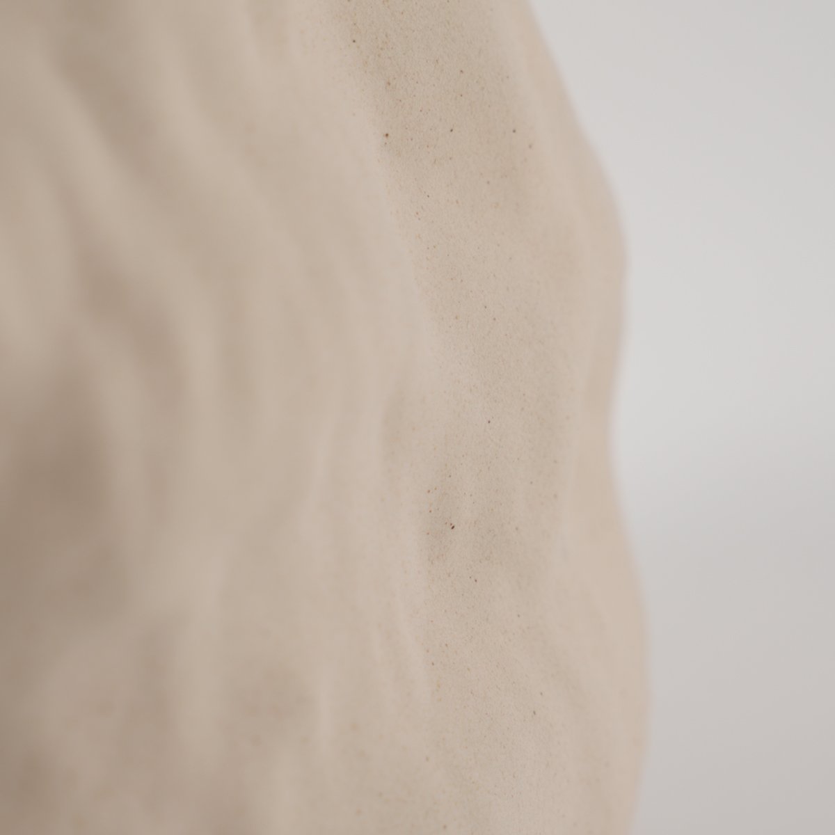 Fluer Porcelain Vase - White ** Offline pending re-order