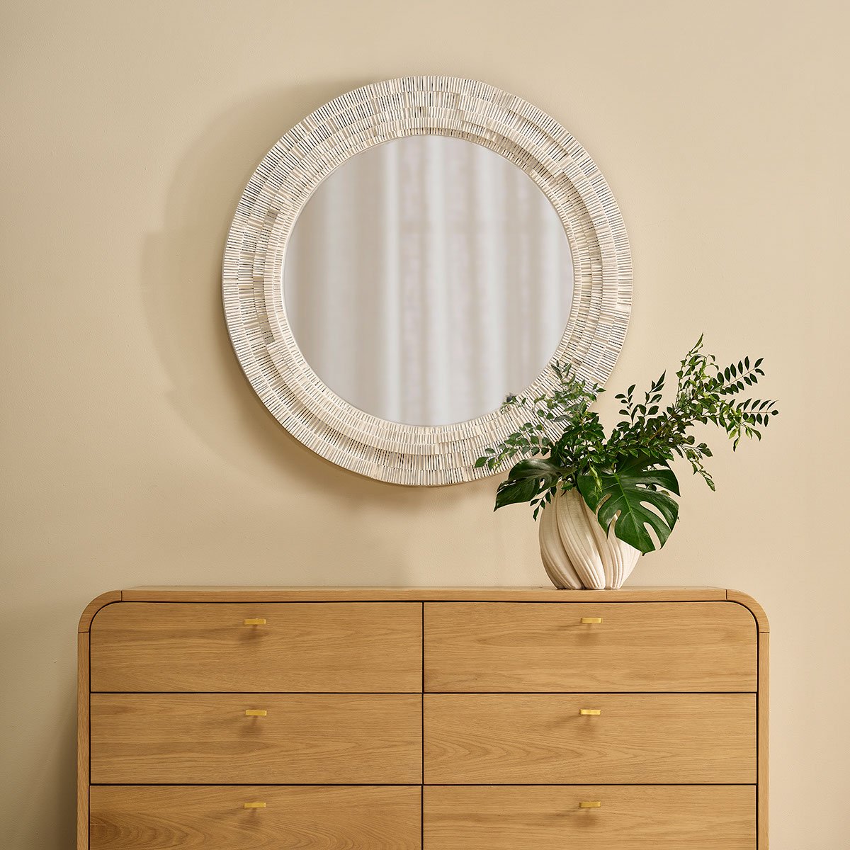 Dunbar 101.5x101.5cm Round Wall Mirror - White