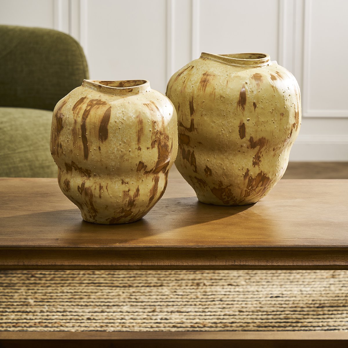 Wren Porcelain Vase - Medium
